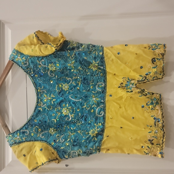 Indian/Pakistani 3pcset. - Picture 8 of 12